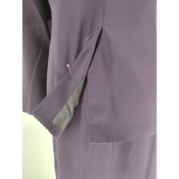 Adolfo Studio Woman Purple Suit Size 8 Jacket Pencil Skirt Lined Slits Back Zip - Picture 4 of 11